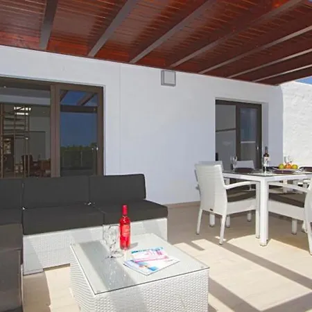 Villa Modern Villa In Los Mojones 4 Bedrooms Large Heated Pool Villa Mojones Puerto Del Carmen Tias