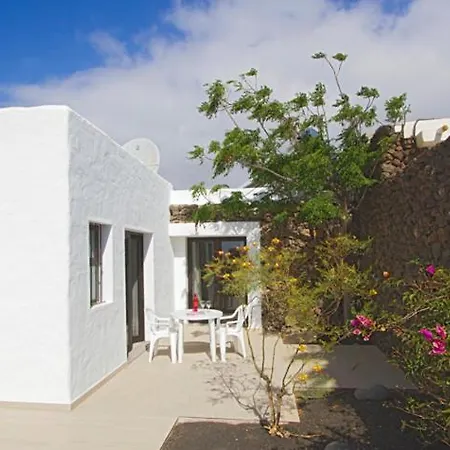 Villa Modern Villa In Los Mojones 4 Bedrooms Large Heated Pool Villa Mojones Puerto Del Carmen *