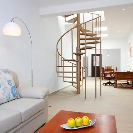 Modern Villa In Los Mojones 4 Bedrooms Large Heated Pool Villa Mojones Puerto Del Carmen * Tias