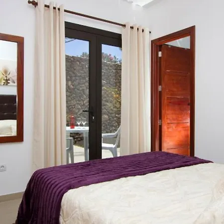 Villa Modern Villa In Los Mojones 4 Bedrooms Large Heated Pool Villa Mojones Puerto Del Carmen *