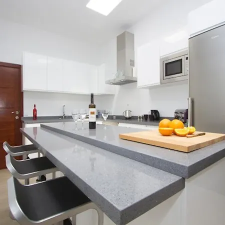 Modern Villa In Los Mojones 4 Bedrooms Large Heated Pool Villa Mojones Puerto Del Carmen * Tias